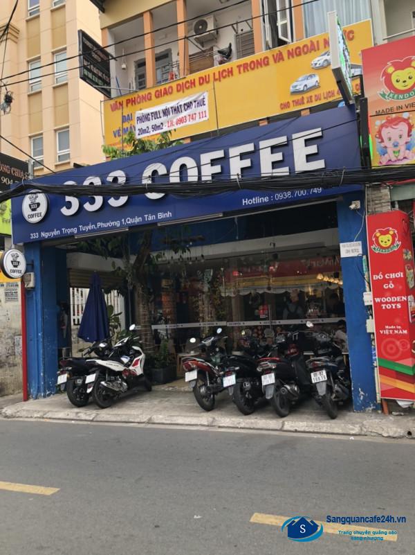 Sang nhượng quán cafe 2 mặt tiền thoáng mát, nằm khu dân cư đông, trung tâm quận Phú Nhuận.