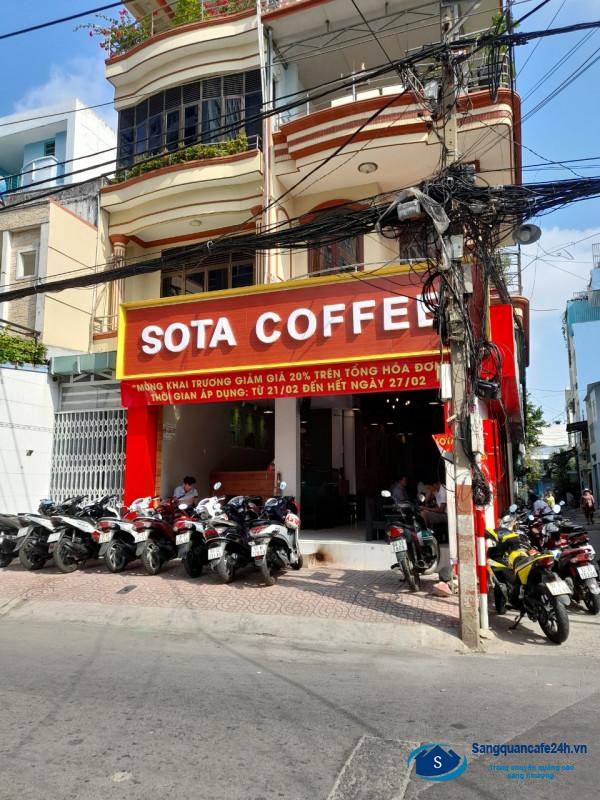 Sang quán cà phê mặt tiền đường 42 Lương Minh Nguyệt, Tân Thới Hoà, Tân Phú, Thành phố Hồ Chí Minh.