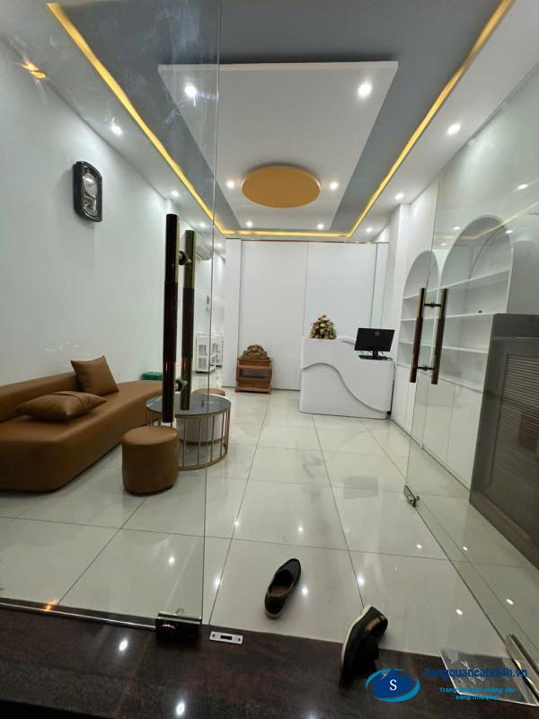 Sang nhượng spa