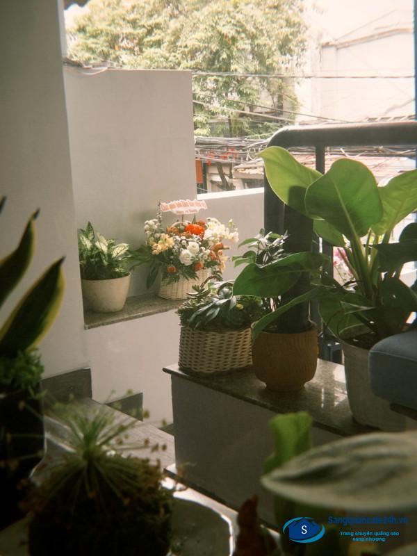 Sang quán cafe