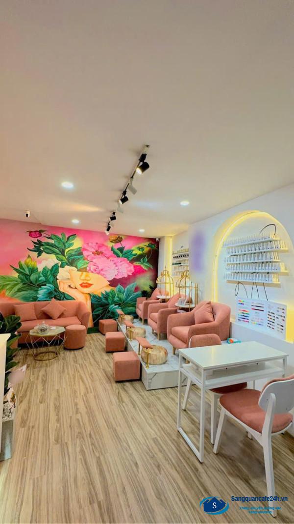 Sang nhượng spa