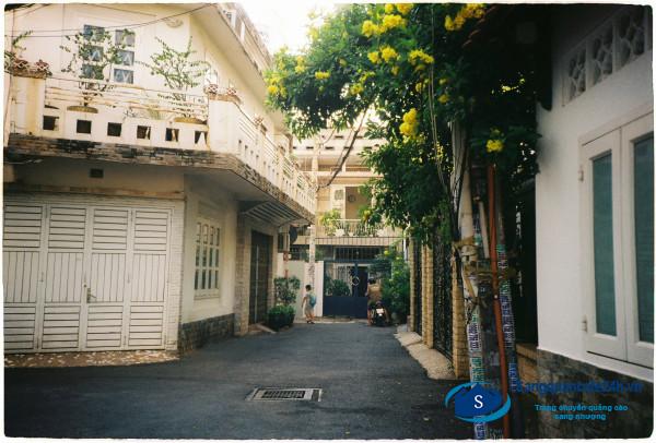 Sang nhượng cửa hàng