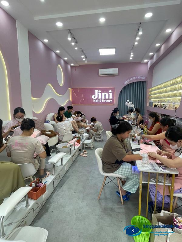 Sang nhượng spa