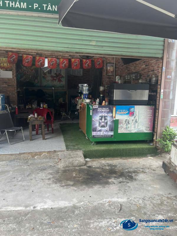Sang quán cafe
