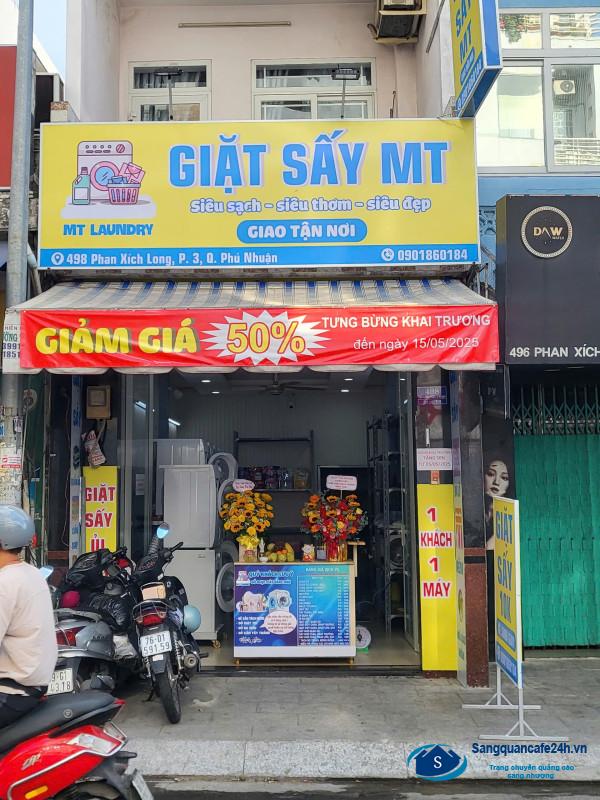 Sang tiệm giặt ủi
