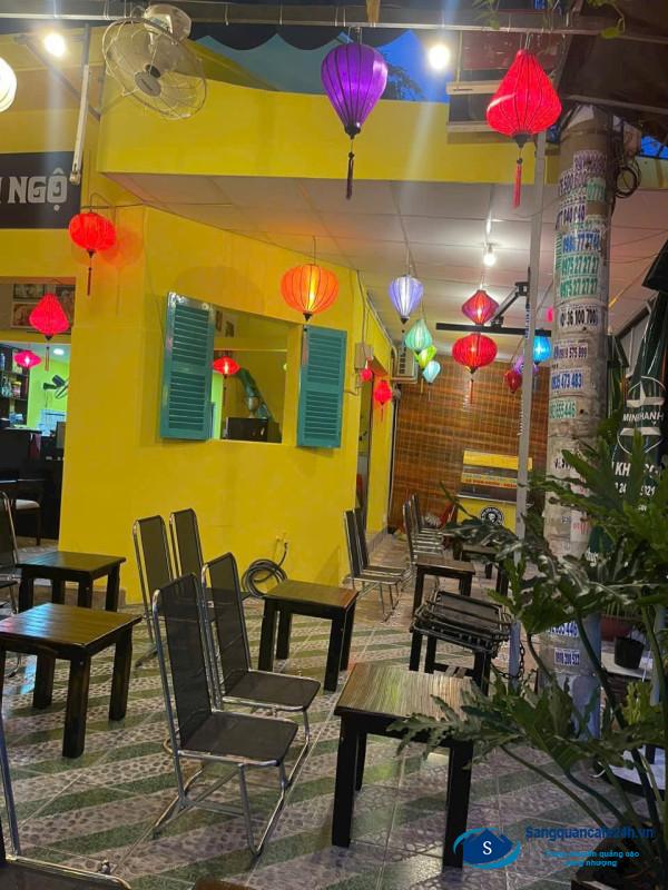 Sang quán cafe