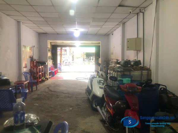 Sang tiệm rửa - sửa xe