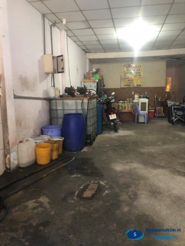 Sang tiệm rửa - sửa xe