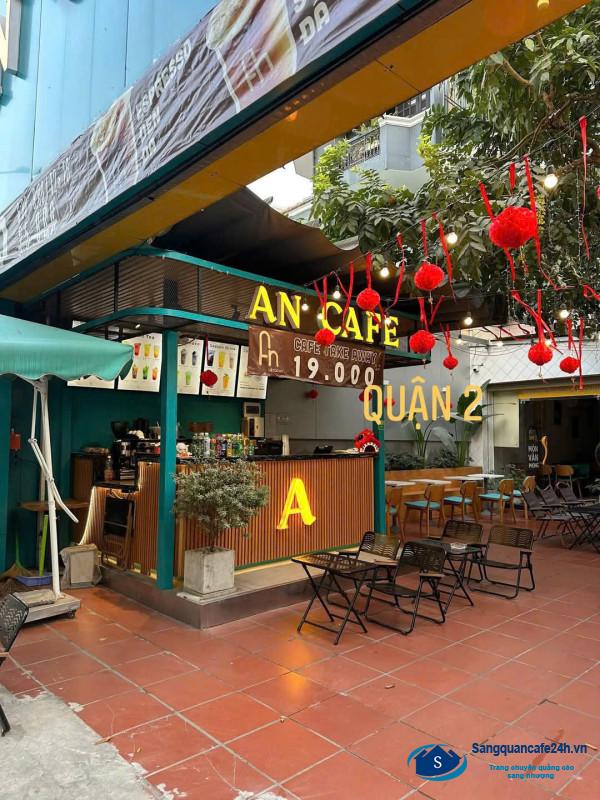 Sang quán cafe