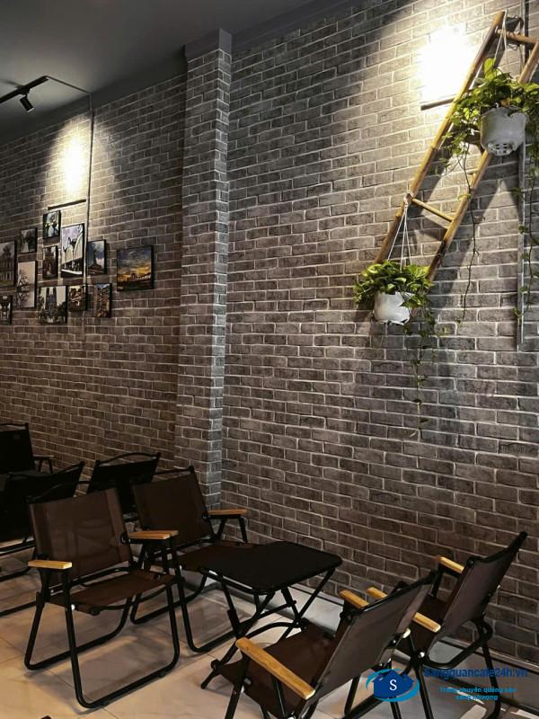 Sang quán cafe