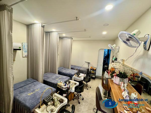 Sang tiệm tóc - nail