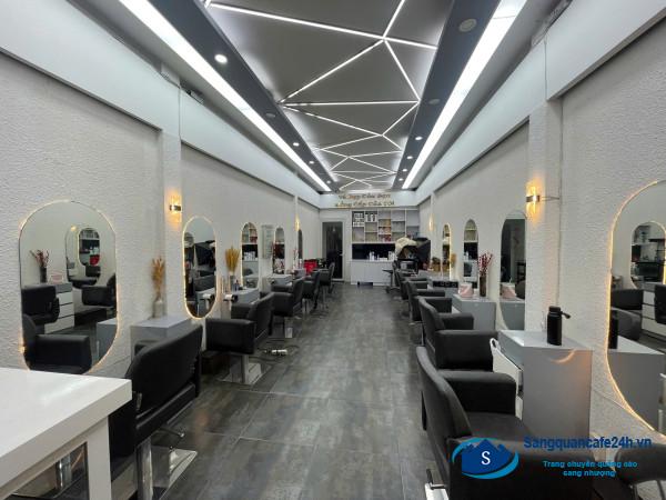 Sang tiệm tóc - nail