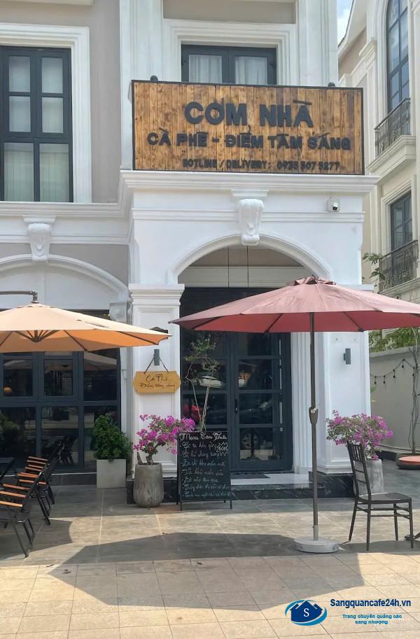 Sang Nhượng Quán Cơm Văn Phòng Ở Vinhomes Grand Park Quận 9