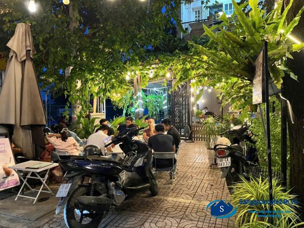 Sang Nhượng Quán Cà Phê Ở Bình Thạnh