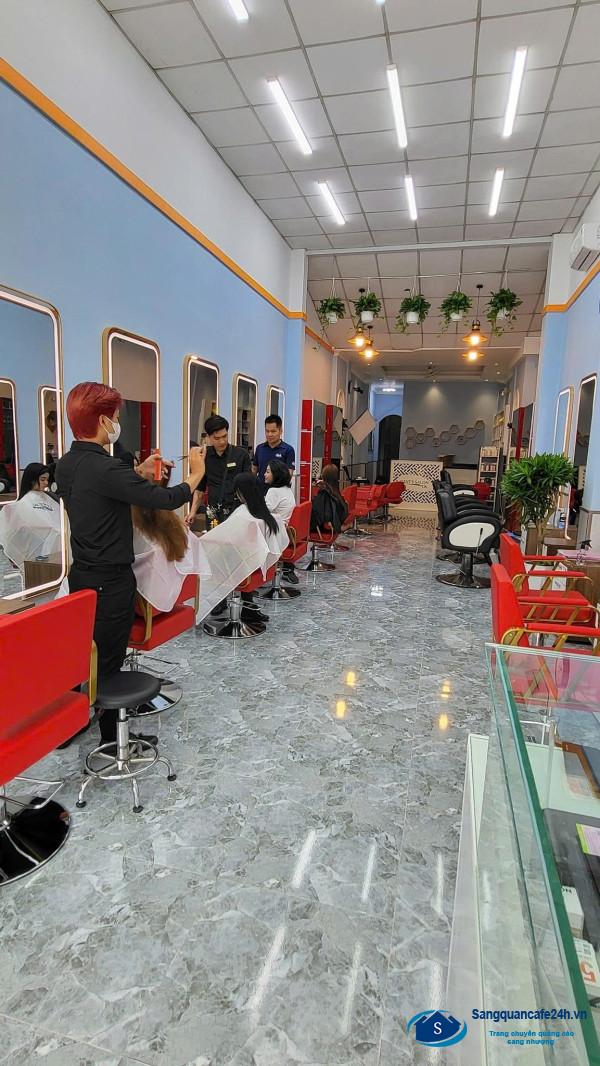 Sang tiệm tóc - nail