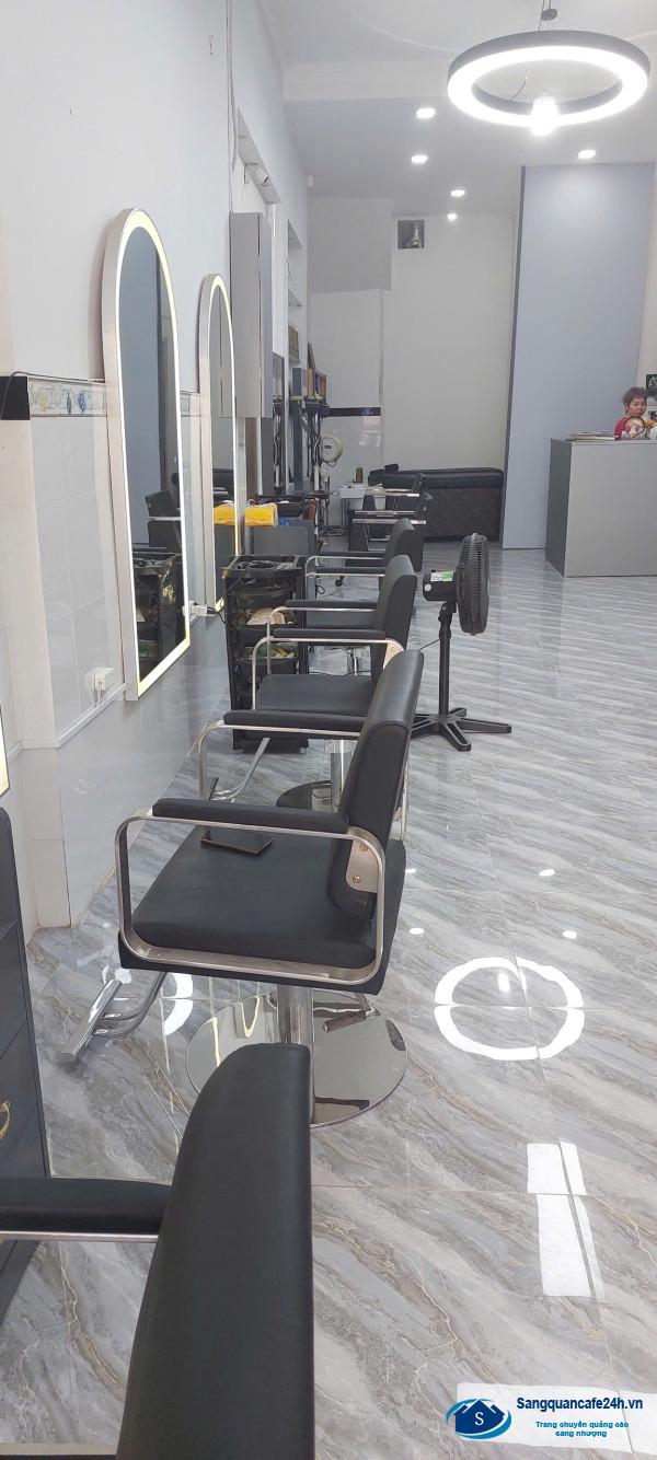 Sang tiệm tóc - nail