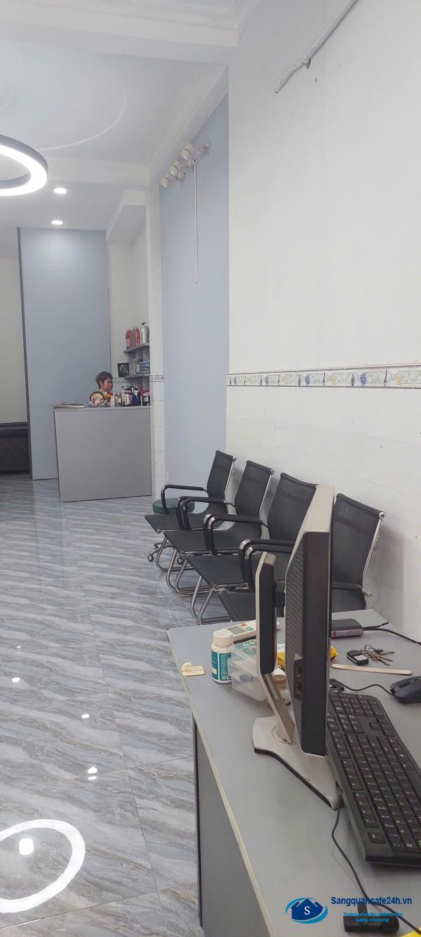 Sang tiệm tóc - nail