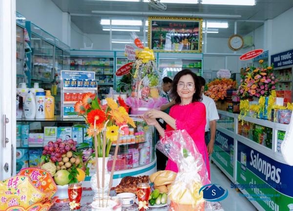 Sang nhà thuốc tây