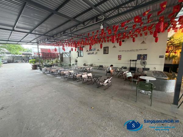 Sang quán cafe
