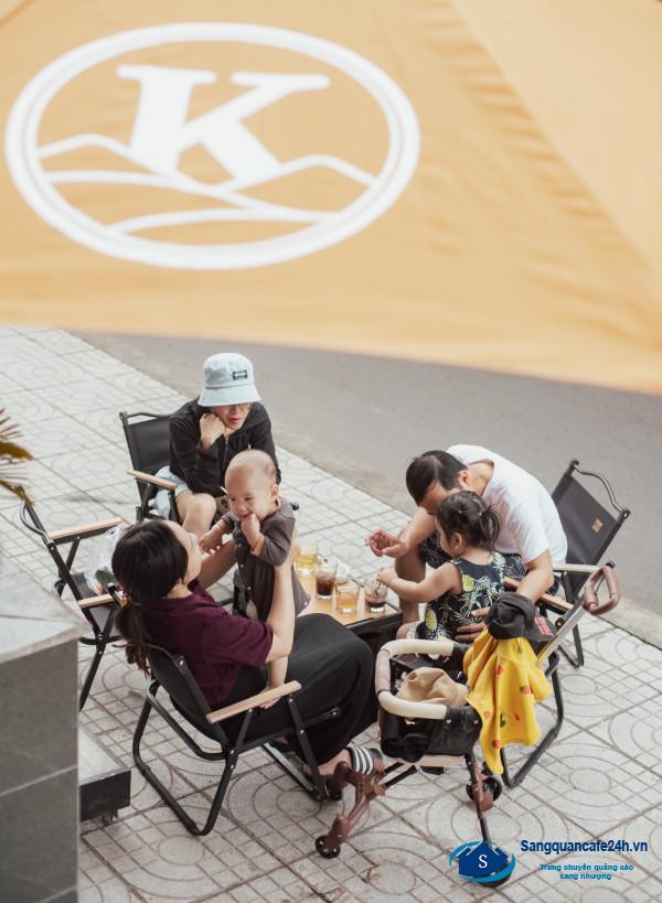 Sang quán cafe