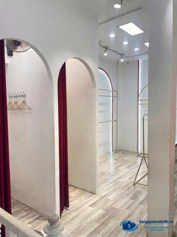 Sang shop thời trang